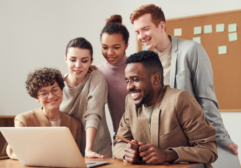 Gestão de Equipes em Projetos: Desafios e Práticas Atuais