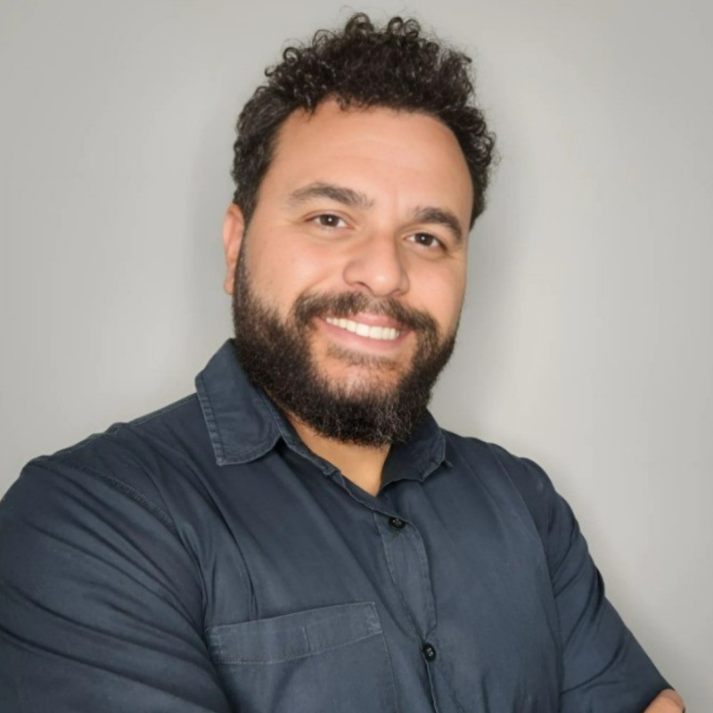 Professor Guilherme Villanova